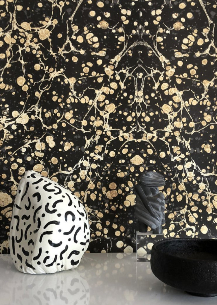GOLD WALLPAPER
