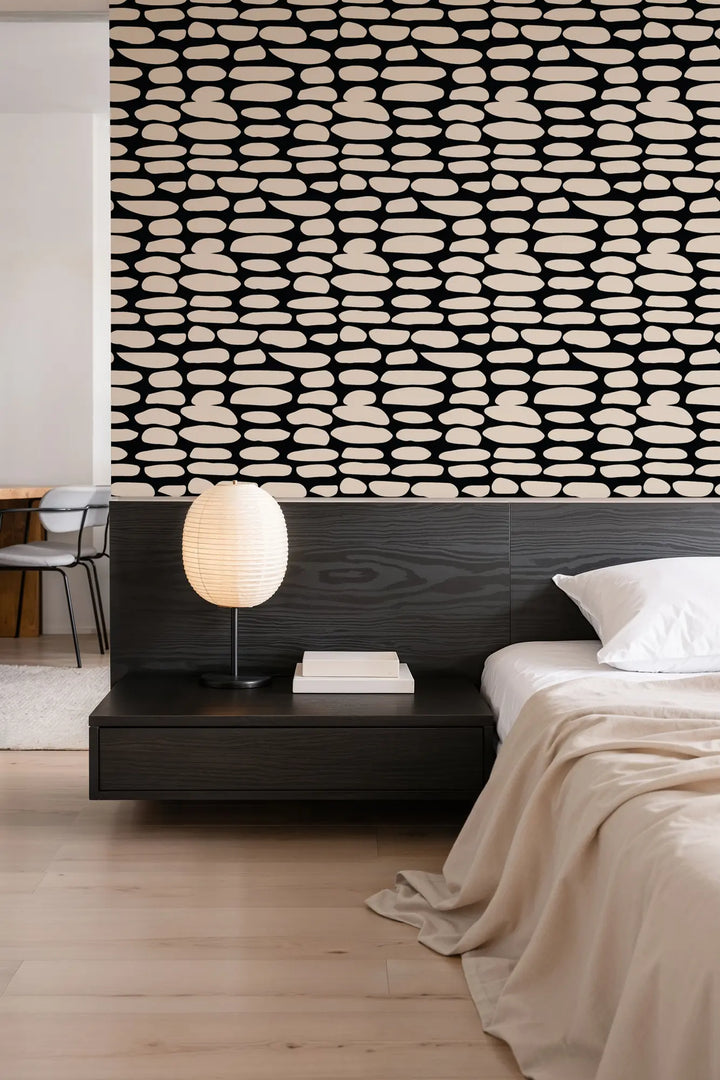 Cairn Large Almond