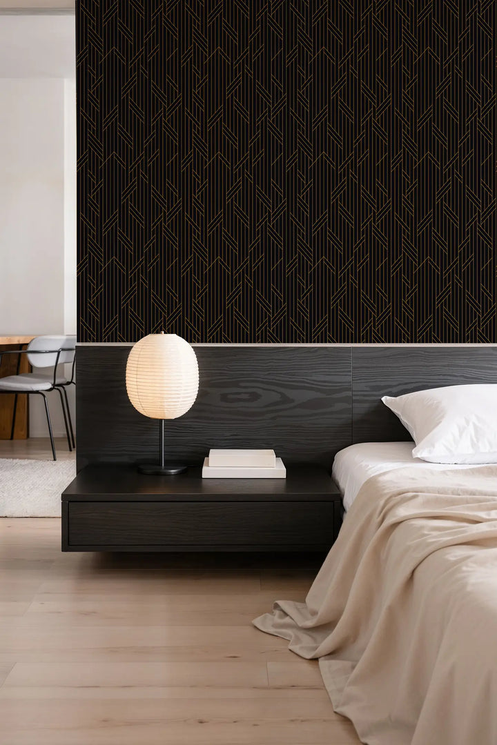 Gilded Ascent Black