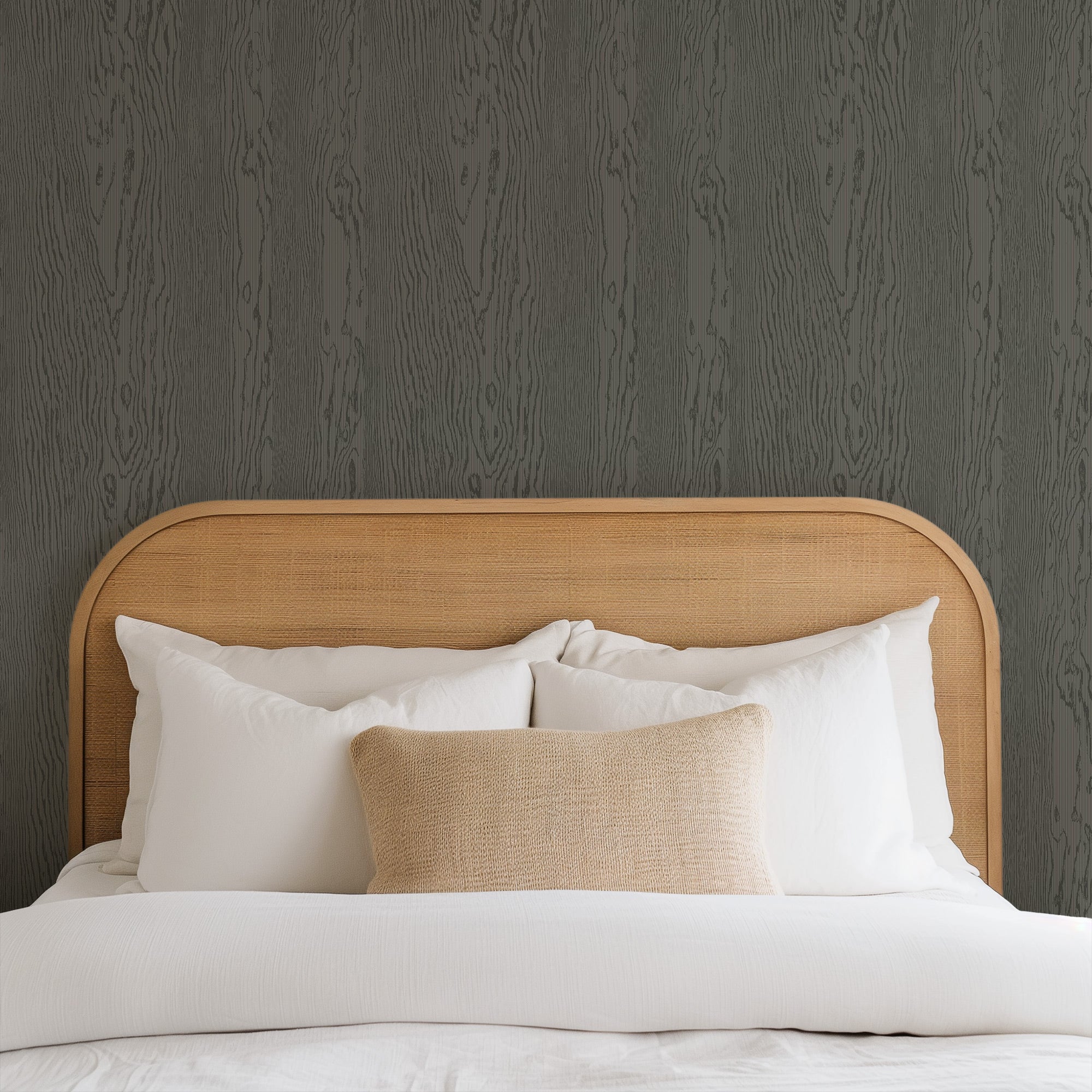 mintonの壁紙 Urban Timber - Dark Oak Wood Wallpaper – Mitchell Black