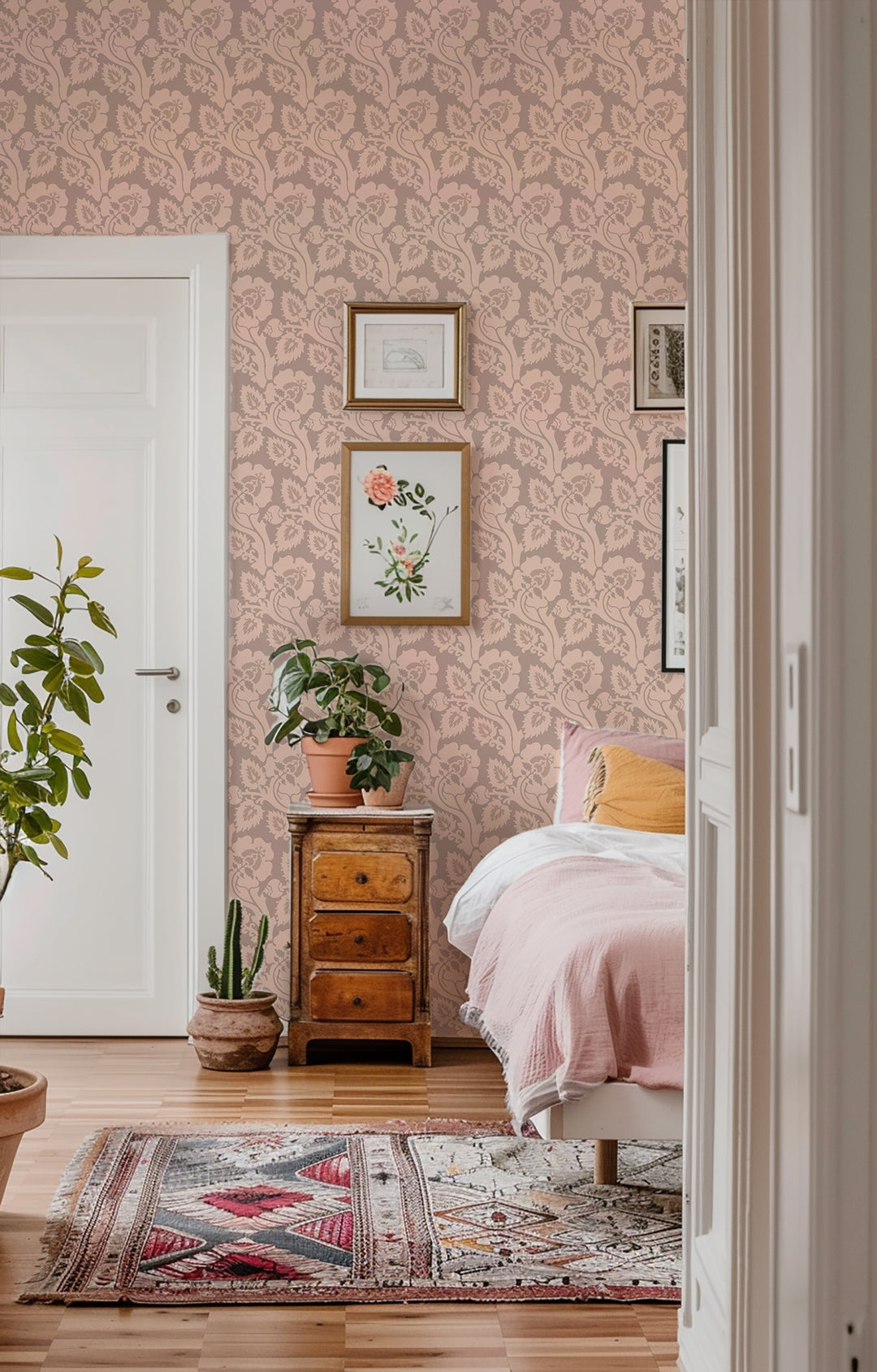 Paisley Briar - Rosy Peach Botanical Wallpaper