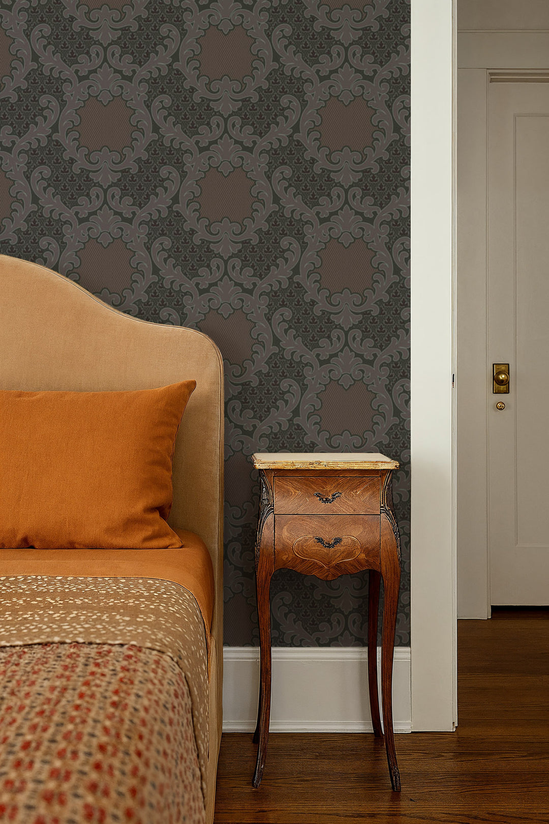 Shadow Leaf Damask - Red Night Wallpaper