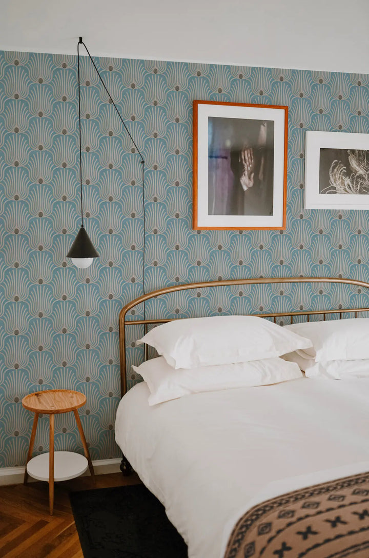 Carlyle Feather - Blue Jewel Wallpaper