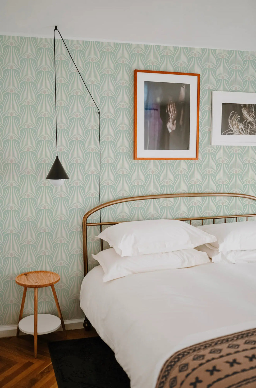 Carlyle Feather - Sunbleached Teal Wallpaper