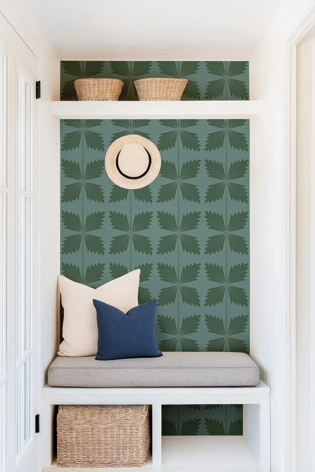 Palmetto - Emerald Wallpaper