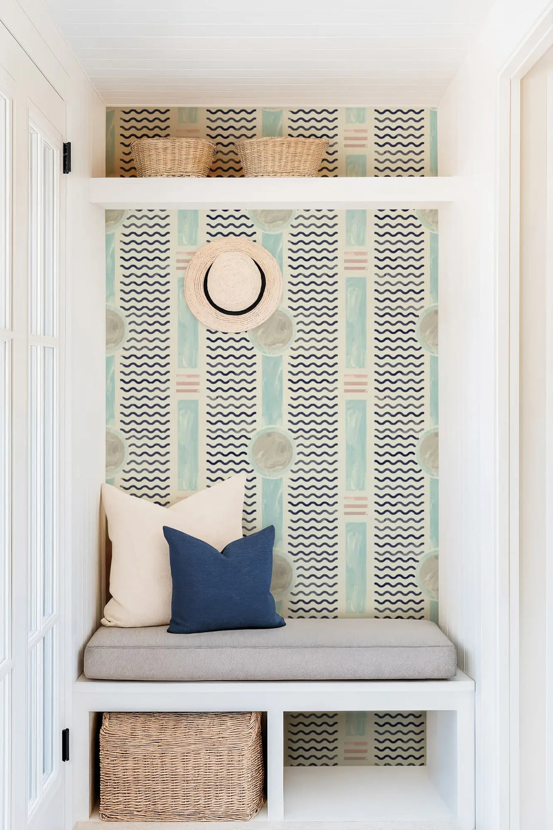 South Beach Facade - Beachside Blue Wallpaper