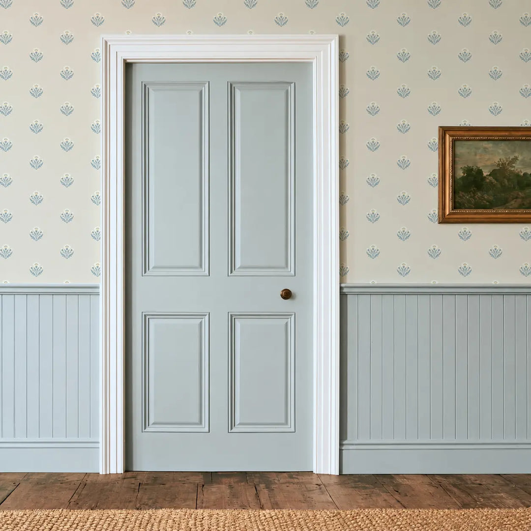 Cornflower - Faded Blue Wallpaper