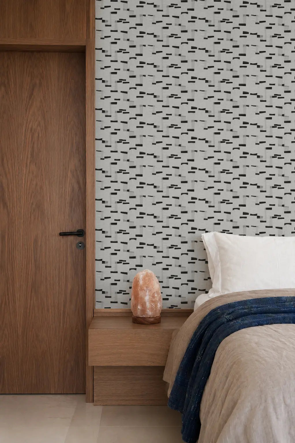 Paper Scraps - Newsprint Wallpaper
