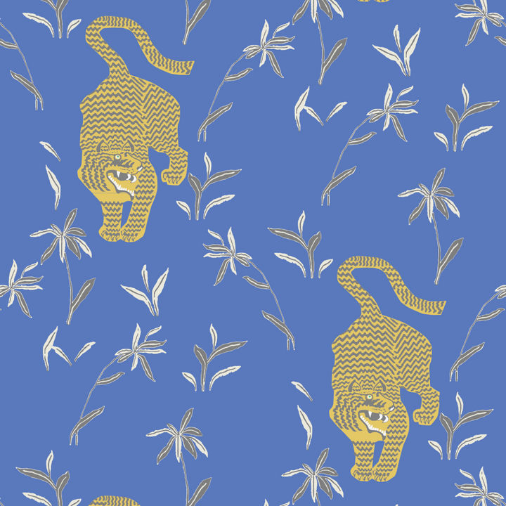 Stalking Tiger - Royal Wallpaper
